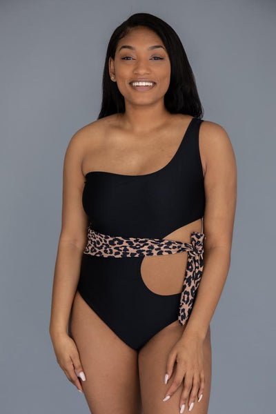 Tropical breeze One Shoulder Animal Print Black Swimsuit