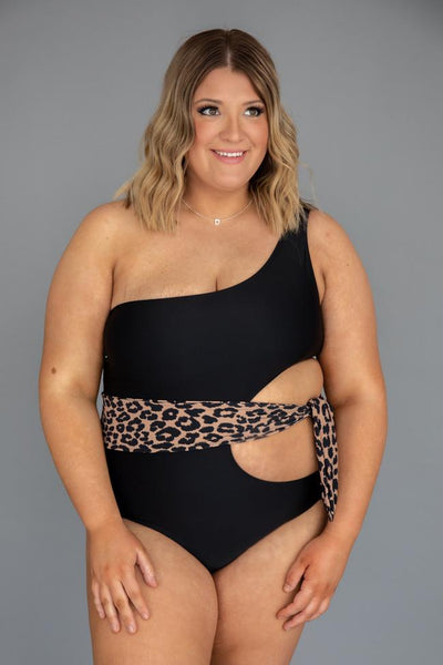 Tropical breeze One Shoulder Animal Print Black Swimsuit