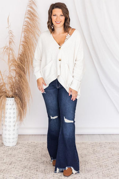 Style Queen Cream Chenille Oversized Cardigan