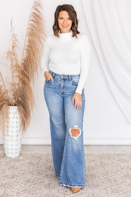 Daily Efforts White Long Sleeve Ribbed Turtleneck Bodysuit