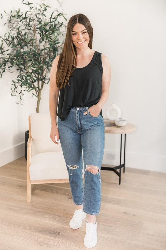 DARYL-ANN DENNER X PINK LILY Daryl Ann Distressed Light Denim Jeans