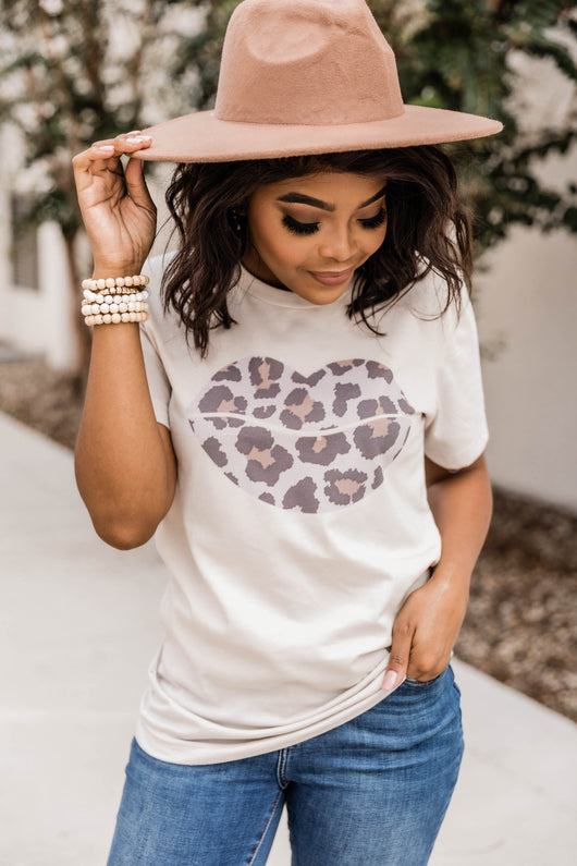 Leopard Lips Graphic Heather Dust Tee