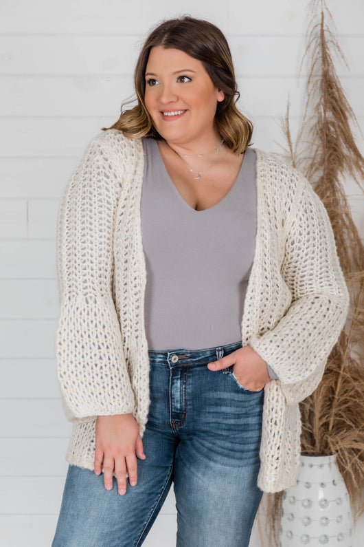Freely Feeling Open Knit Cardigan Cream